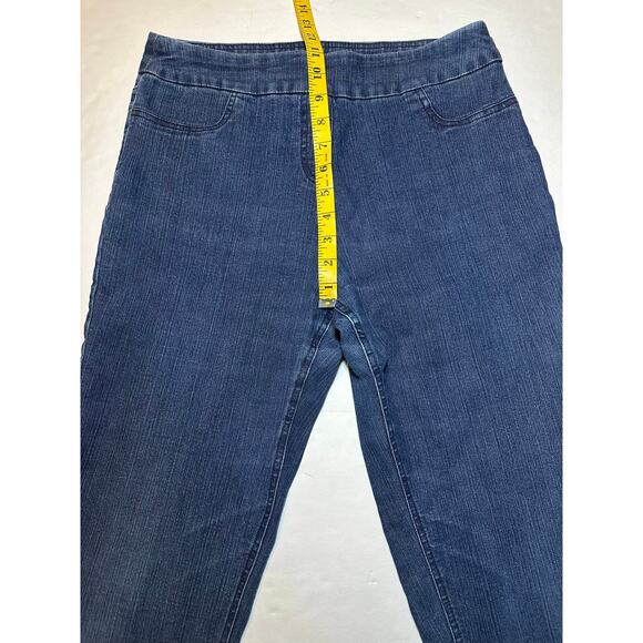 Soft Surroundings Capri Jeans Women’s Size Small Blue Denim Pull On High Rise - Picture 3 of 6